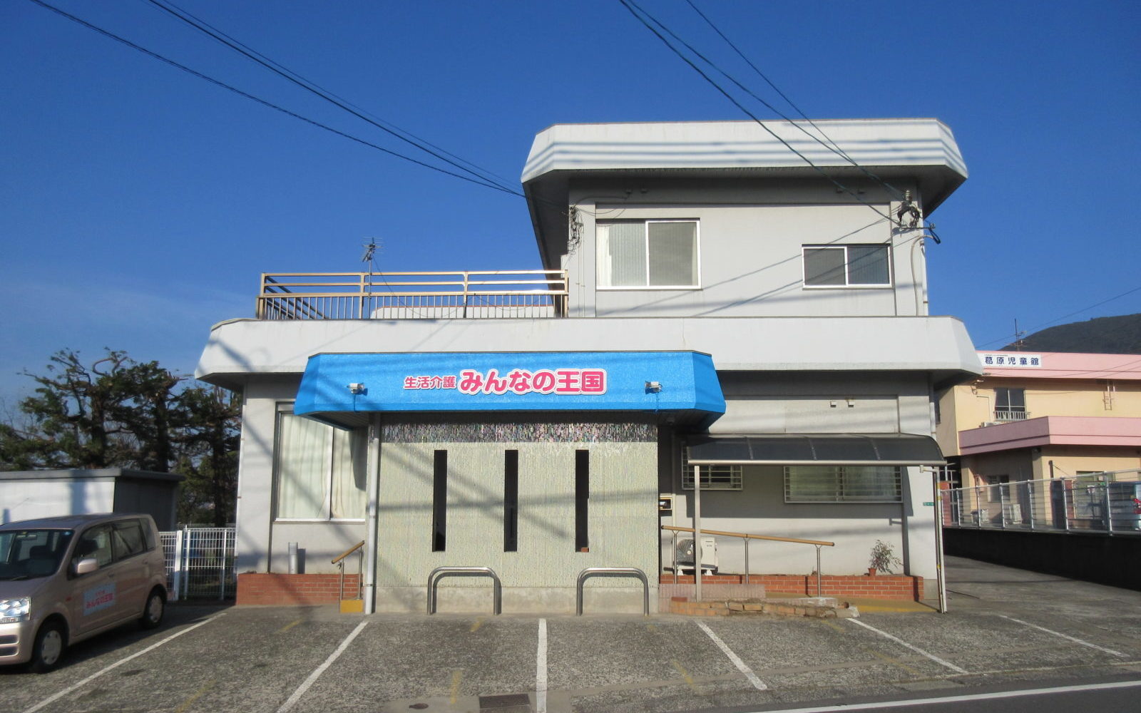 ２階建ての施設です。